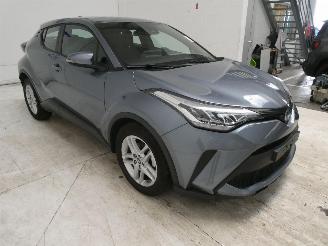 Toyota C-HR  picture 17