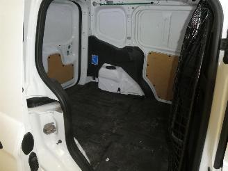 Ford Transit COURIER TREN picture 19