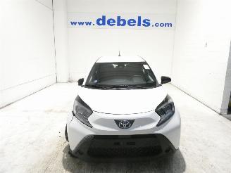 uszkodzony samochody osobowe Toyota Aygo X PLAY 2024/9