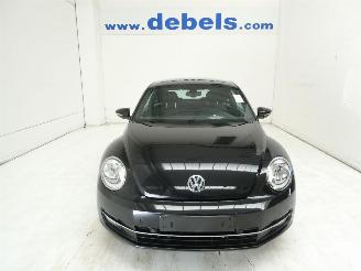 krockskadad bil auto Volkswagen Beetle 1.2 DESIGN 2015/3