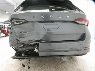 Skoda Octavia 1.0 AMBITION picture 11