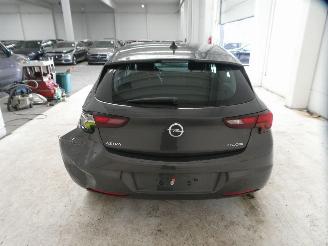 Opel Astra INNOVATION picture 8