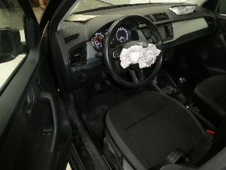 Skoda Fabia 1.0 picture 17