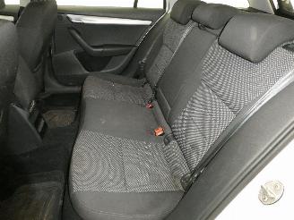 Skoda Octavia 1.6D picture 14