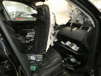 Land Rover Discovery 2.0D picture 8