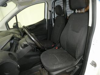Ford Transit 1.5D picture 18