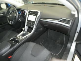 Ford Mondeo 2.0D BREAK picture 13