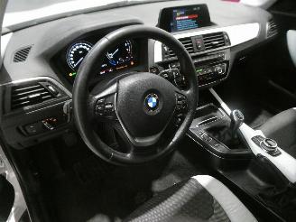 BMW 1-serie I picture 21