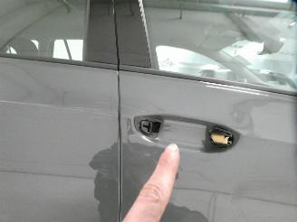 Volkswagen Golf VARIANT LIFE picture 12