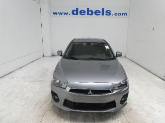 krockskadad bil auto Mitsubishi Lancer 1.6 2016/2