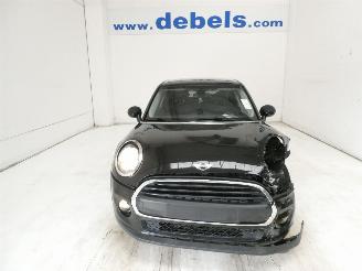 krockskadad bil auto Mini One 1.2 2015/4
