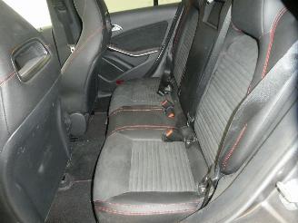 Mercedes Cla-klasse 180 picture 21