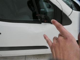 Peugeot Partner 1.6D PREMIUM picture 17