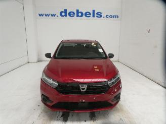 Vaurioauto  passenger cars Dacia Sandero III ESSENTIA 2021/12
