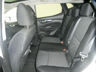 Nissan Qashqai 1.5D picture 22
