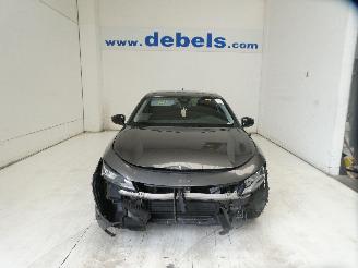damaged passenger cars Peugeot 308 1.2 PURETECH 2023/2