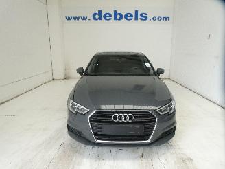 krockskadad bil auto Audi A3 SPORTBACK 2019/11