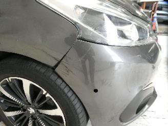 Peugeot 208 TECH EDITION picture 9