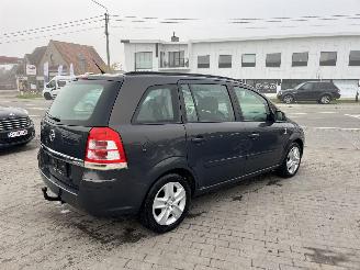 Opel Zafira ECO FLEX / 7-SEAT picture 3