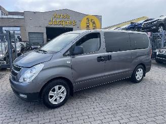 Schade bestelwagen Hyundai H1 2.5 CRDI 5 PL 2011/4