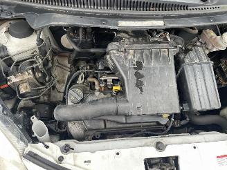 Suzuki Alto 1.0I picture 9