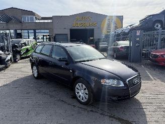 Schadeauto Audi A4 1.9 TDI AVANT 2006/10