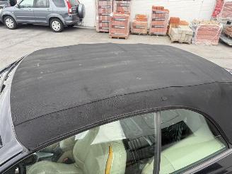 Volvo C-70 CABRIOLET picture 16