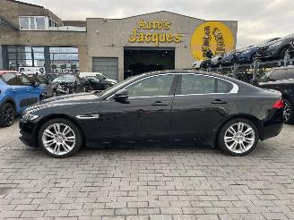 Schadeauto Jaguar XE ENGINE OUT 2016/3