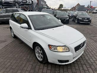 Damaged car Volvo V-50 1.6D 2010/5