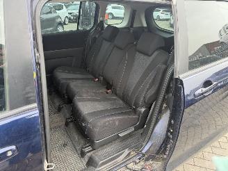 Mazda 5 1.6 CDVI 7-SEAT picture 14