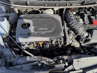 Hyundai I-30 1.6 CRDI picture 10