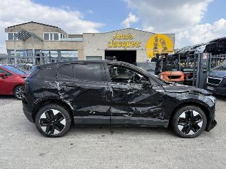 krockskadad bil auto Volvo EX30 CORE 2024/11