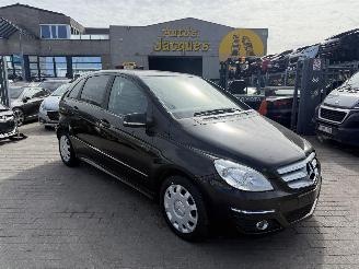 Coche accidentado Mercedes B-klasse  2010/4