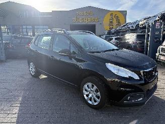 Unfallwagen Peugeot 2008 1.2 PURETEC 2016/6