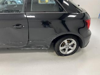 Audi A1 S-TRONIC picture 6