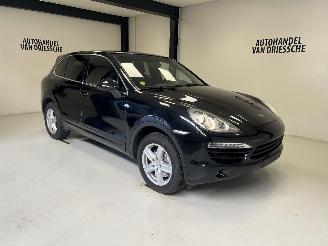 Schadeauto Porsche Cayenne  2012/3