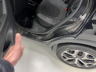 Renault Captur INTENS picture 7