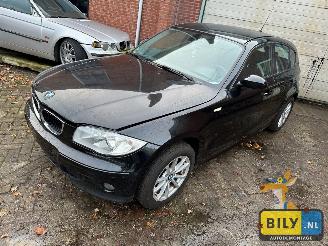  BMW 1-serie E87 116i N45 black-sapphire metallic (475) 2005/1
