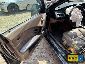 BMW 5-serie E60 525D M57N black-sapphire metallic (475) picture 10