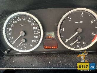 BMW 5-serie E60 525D M57N black-sapphire metallic (475) picture 18