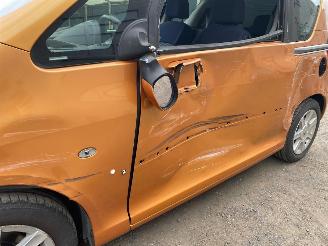 Peugeot 1007 DOLCE picture 9