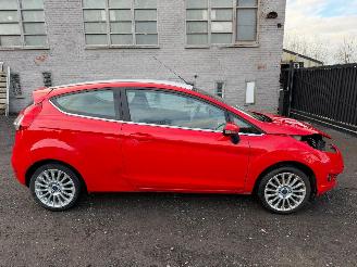 Auto incidentate Ford Fiesta TITANIUM 2014/10
