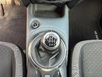 Nissan Juke 1.0 DIG-T picture 32