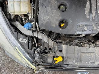 Ford Focus TITANIUM picture 8