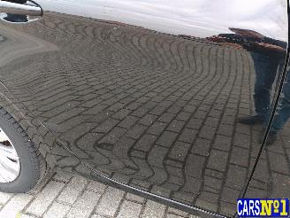 Peugeot 208  picture 14