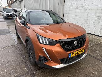 škoda osobní automobily Peugeot 2008 1.2 Puretech GT Line Automaat 2020/2