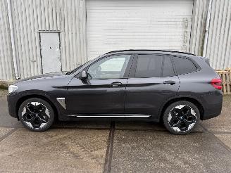 BMW iX3 High Executive 80kWh Panoramadak picture 8