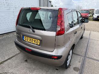 Nissan Note 1.6 Automaat picture 4