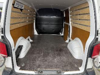 Volkswagen Transporter 2.0 TDI L2H1 28 110PK Navigatie Trekhaak picture 6