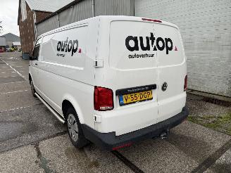 Volkswagen Transporter 2.0 TDI L2H1 28 110PK Navigatie Trekhaak picture 3